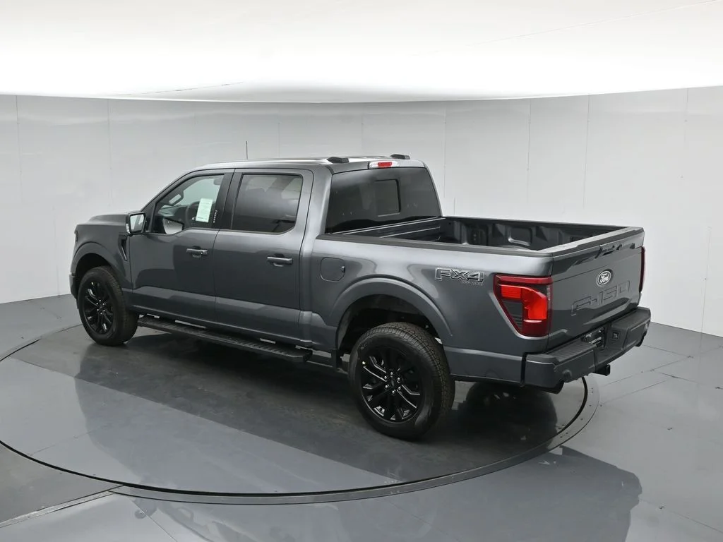 New 2026 Carbonized Gray Metallic Ford XLT image 43
