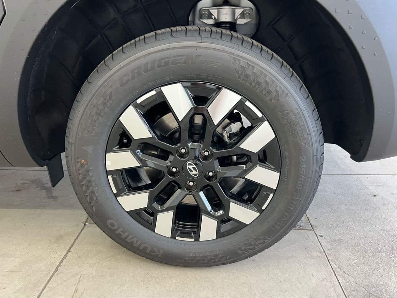 New 2026 Atlas White Hyundai SEL AWD image 10