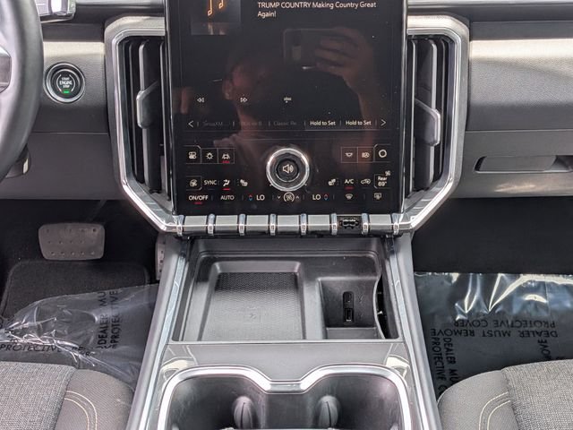 Used 2025 Silver GMC Elevation image 21