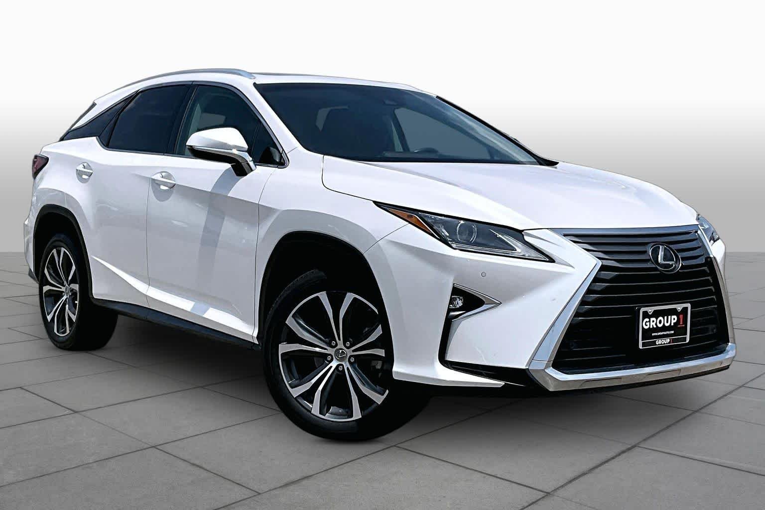 Used 2017 Eminent White Pearl Lexus  image 3
