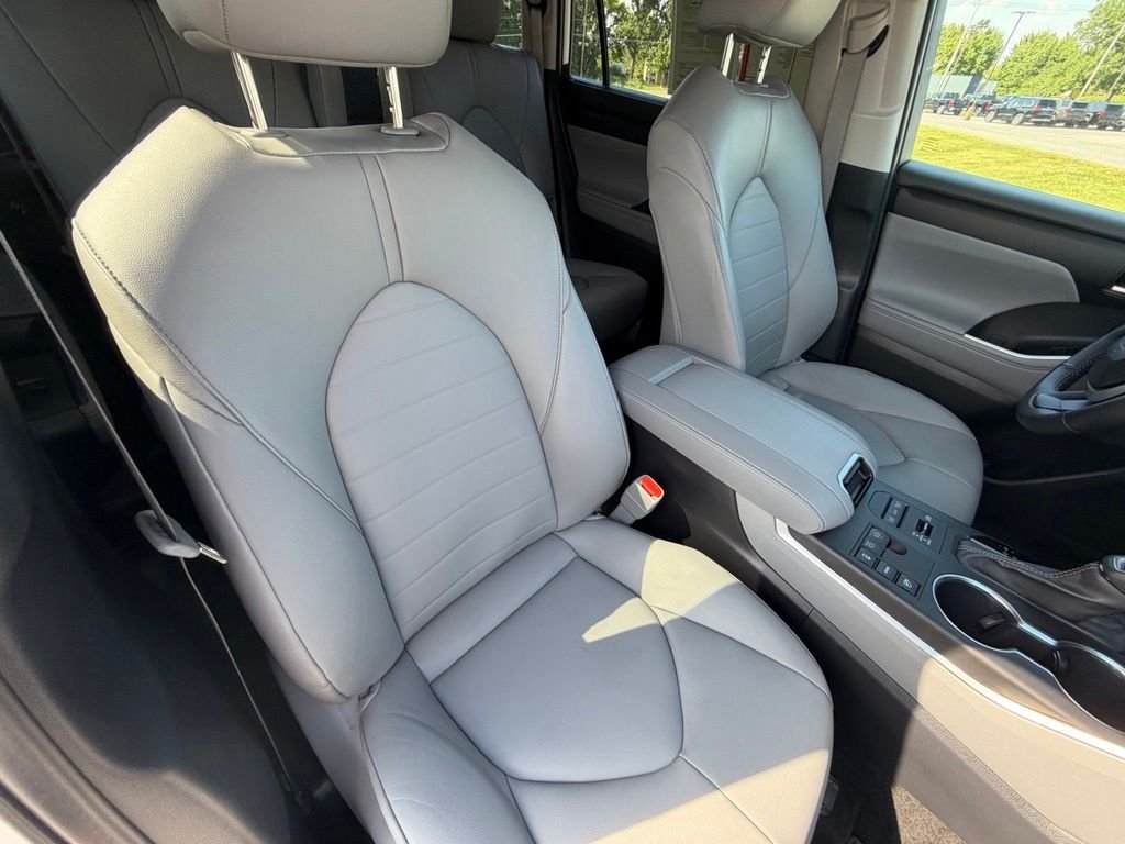Used 2024 Beige Toyota XLE image 47