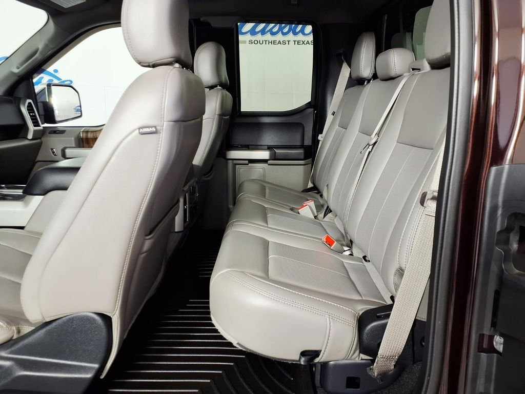 Used 2019 Red Ford Lariat image 9
