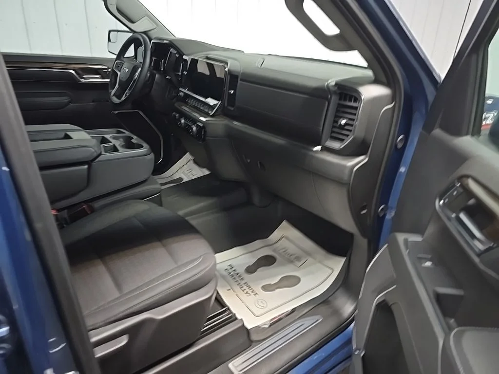 Used 2024 Blue Chevrolet RST image 15