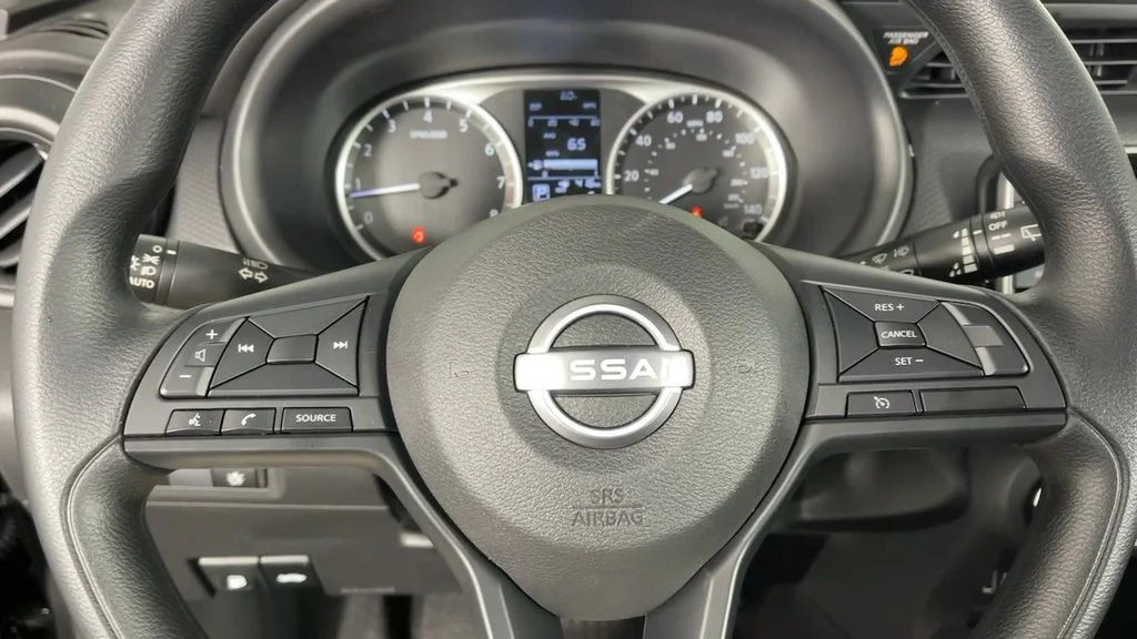 2025 Nissan KICKS PLAY Base - Photo 21
