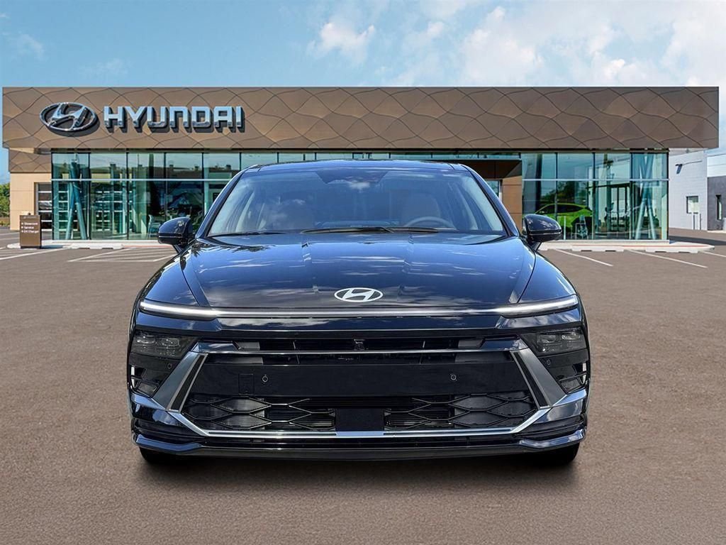 New 2026 Black Hyundai Limited image 12