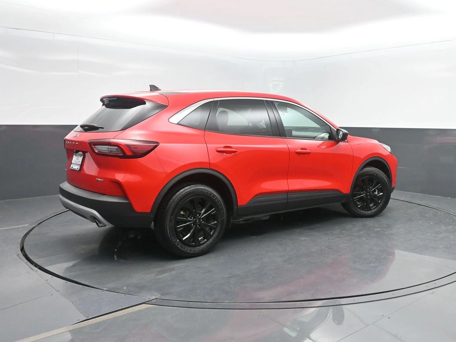 Used 2024 Race Red Ford Active image 2