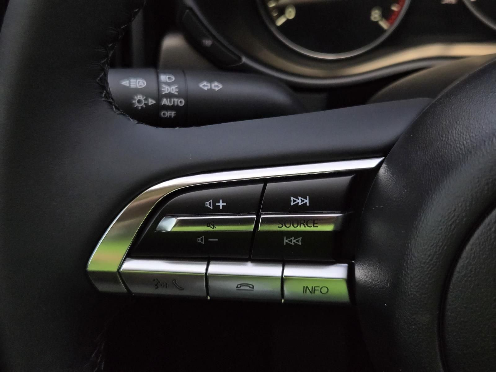 New 2026 Wind Chill Pearl Mazda 2.5 S Premium AWD image 21