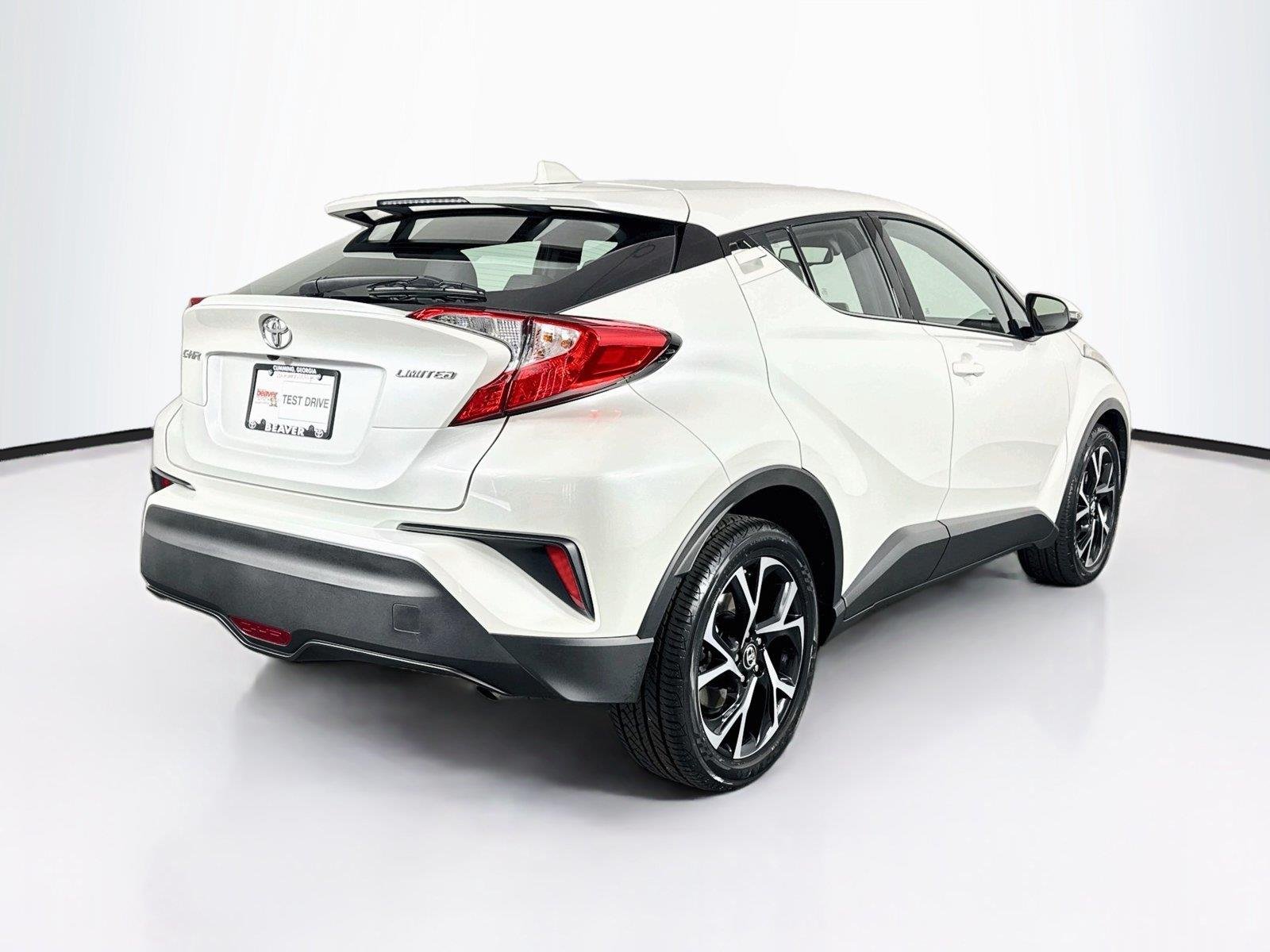 Used 2019 Blizzard Pearl Toyota Limited image 2