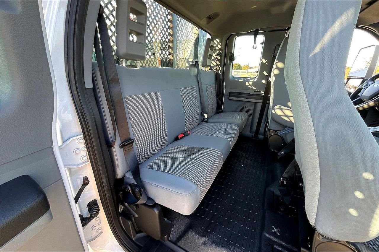 Used 2021 OXFORD WHITE Ford EXTENDED CAB CHASSIS-CAB image 25