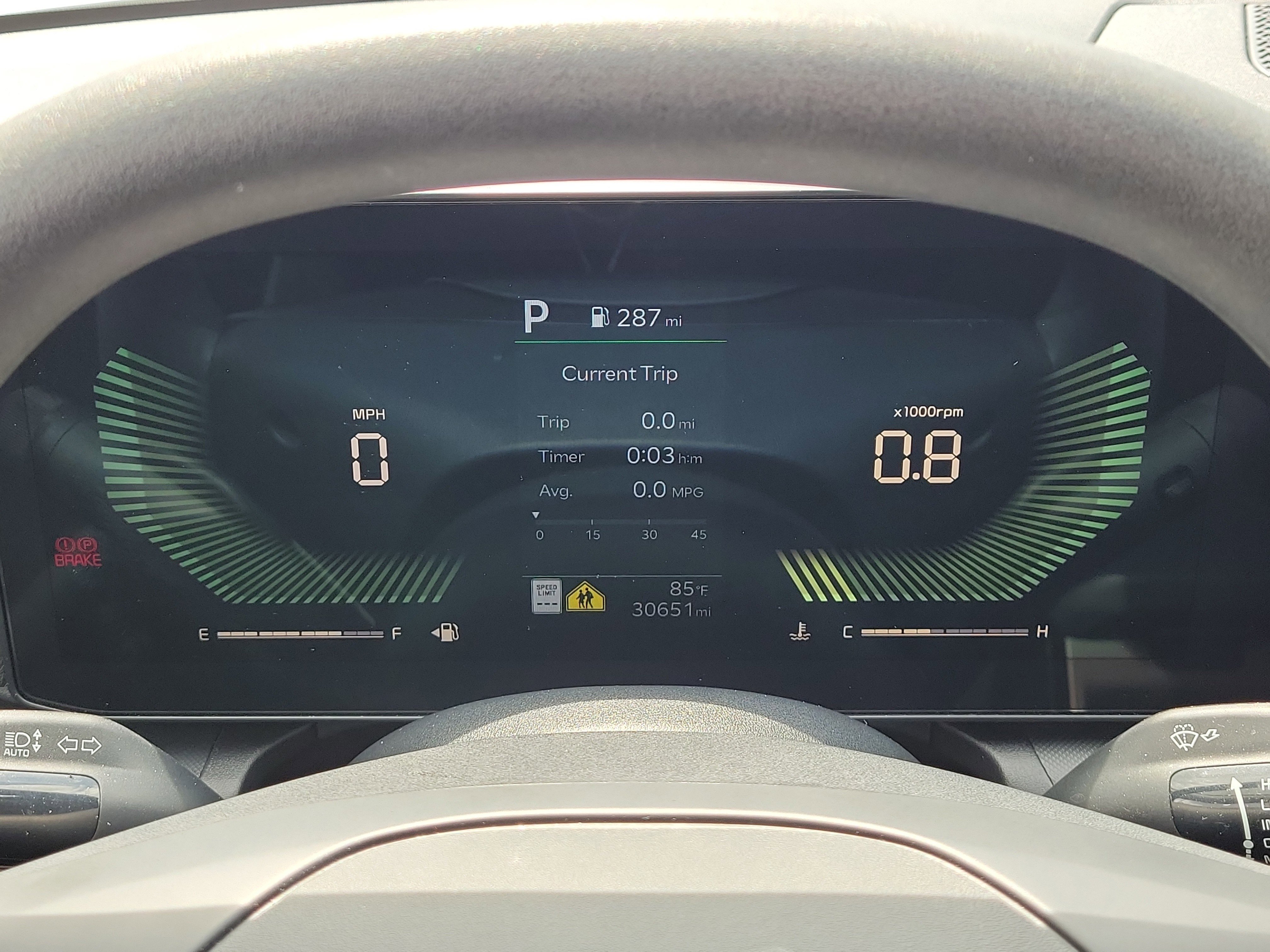 Used 2025 Snow White Pearl Kia LXS image 22