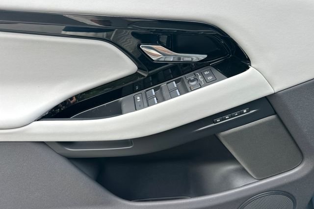 New 2026 Tribeca Blue Land Rover Hoxton Edition image 10