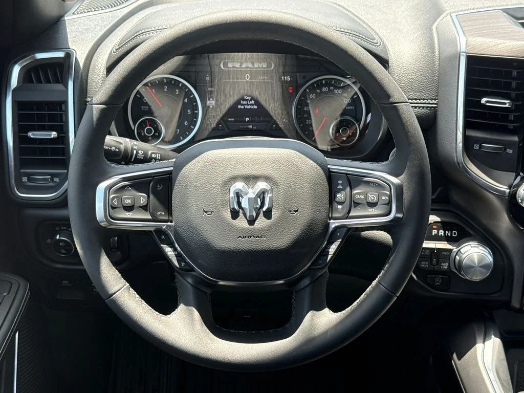 New 2026 Bright White Clear-Coat Exterior Paint RAM Laramie image 15