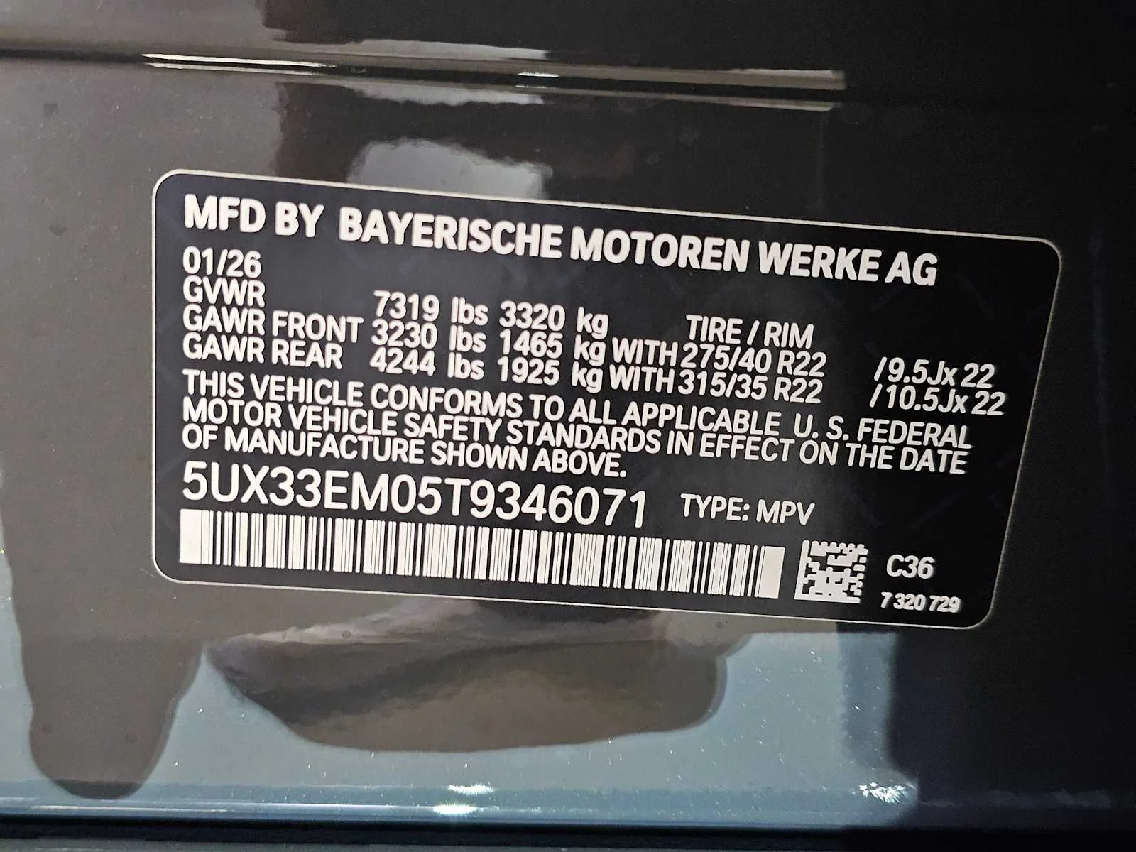 New 2026 Dravit Grey Metallic BMW M60i image 48