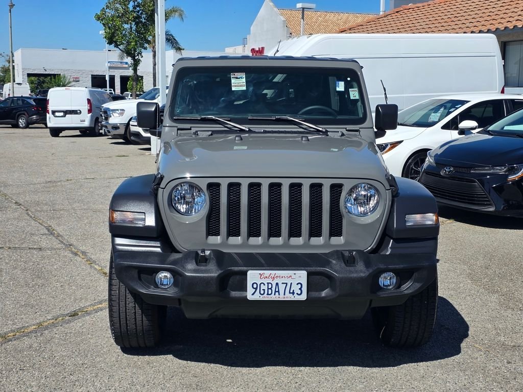 Used 2023 Gray Jeep Sport S image 2