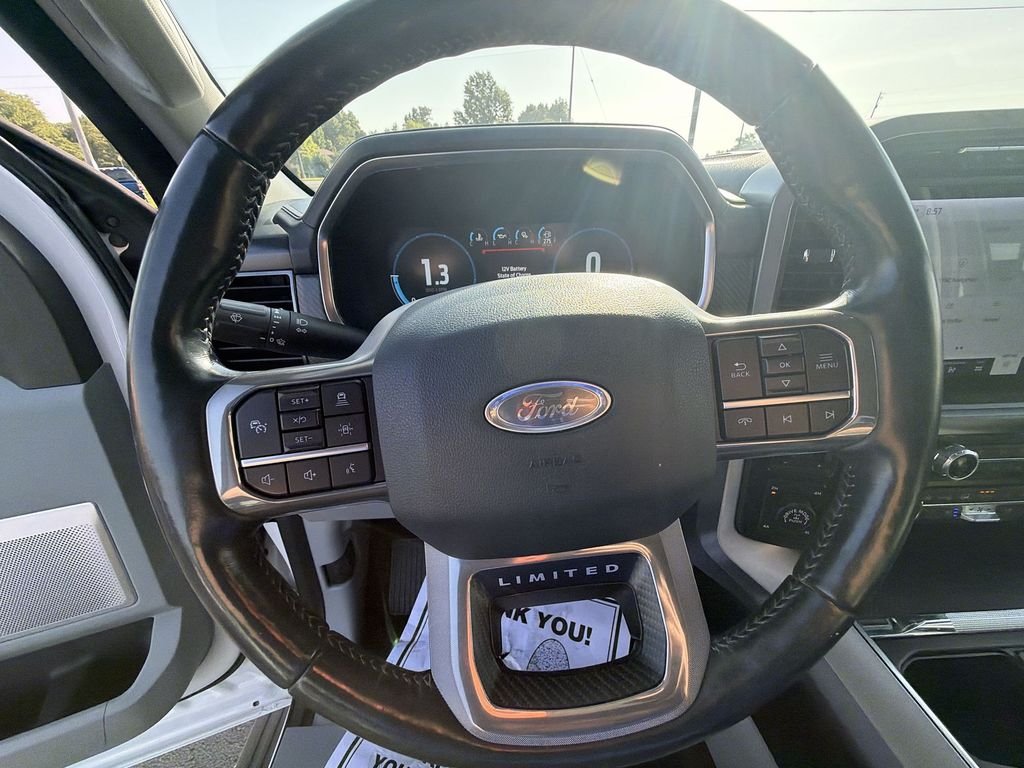 Used 2022 White Ford Limited image 20