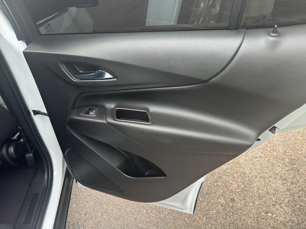 Used 2021 Summit White Chevrolet LT image 14