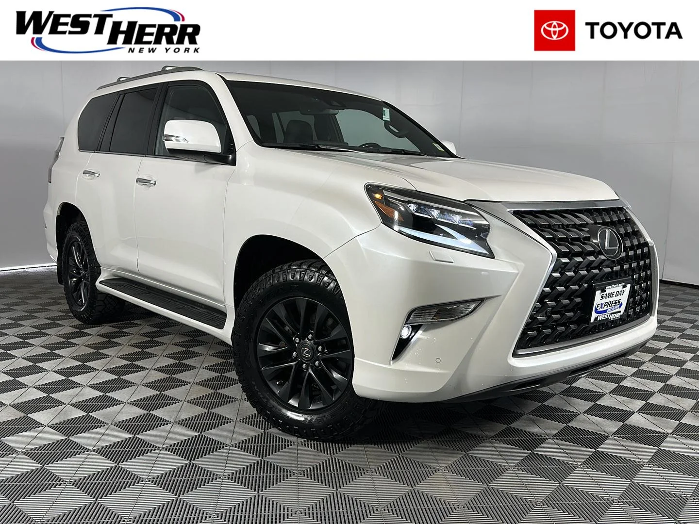 Used 2023 Eminent White Pearl Lexus  image 1