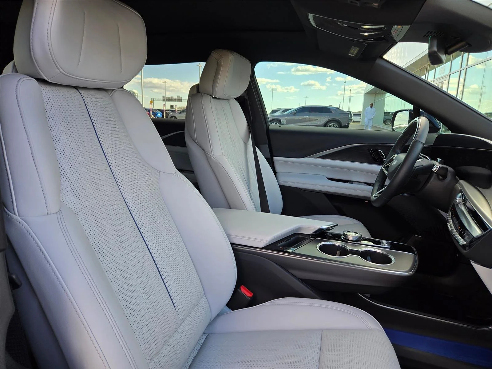 2026 Cadillac LYRIQ Sport - Photo 29