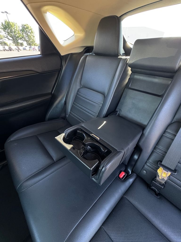 Used 2019 Atomic Silver Lexus 300 Base image 26