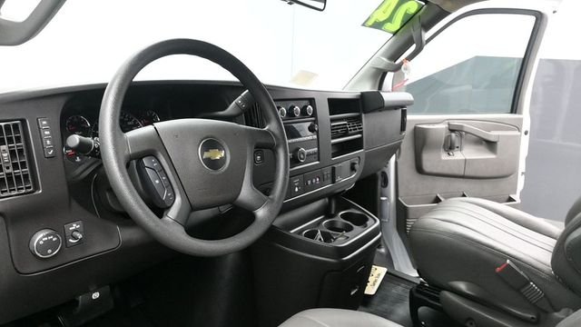 Used 2024 White Chevrolet LS image 21