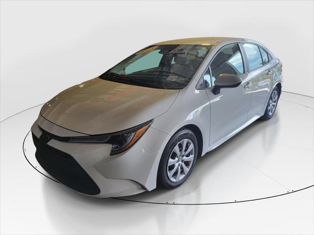 Certified Used 2024 ICE CAP Toyota  image 3