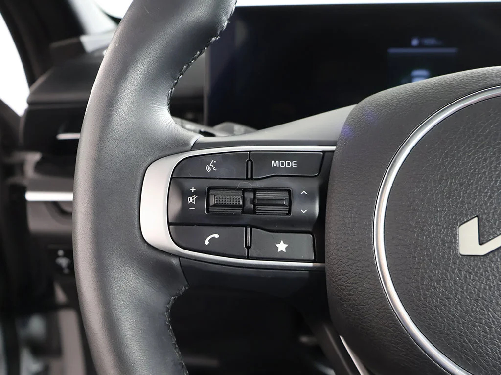 Used 2025 Gray Kia GT-Line image 44