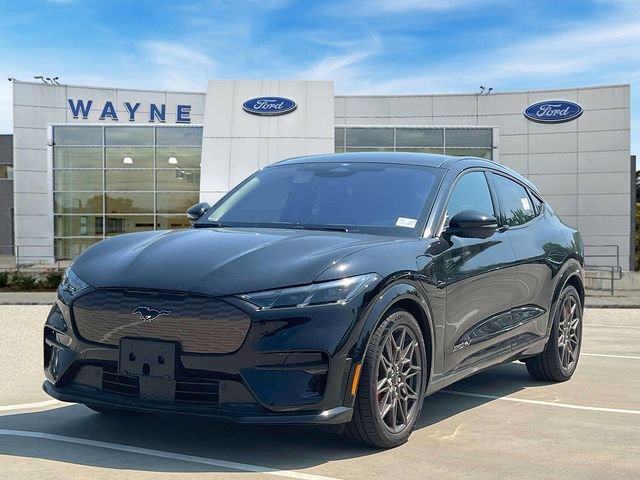 2025 Ford Mustang Mach-E GT - Photo 27