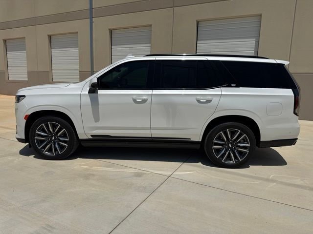 Used 2021 White Cadillac Sport Platinum image 8