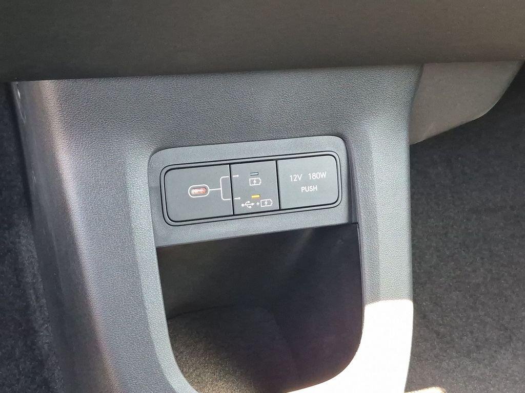 New 2026 White Hyundai SEL image 25