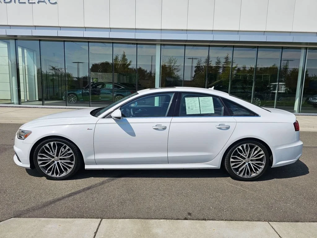 Used 2017  Audi Premium Plus image 2