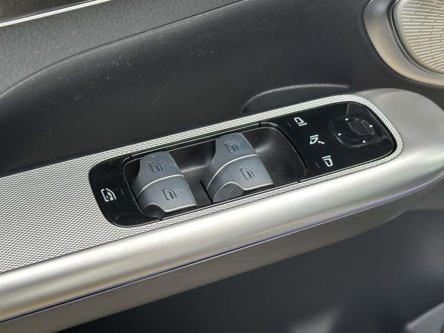 New 2026 Black Mercedes-Benz GLC 350e image 18