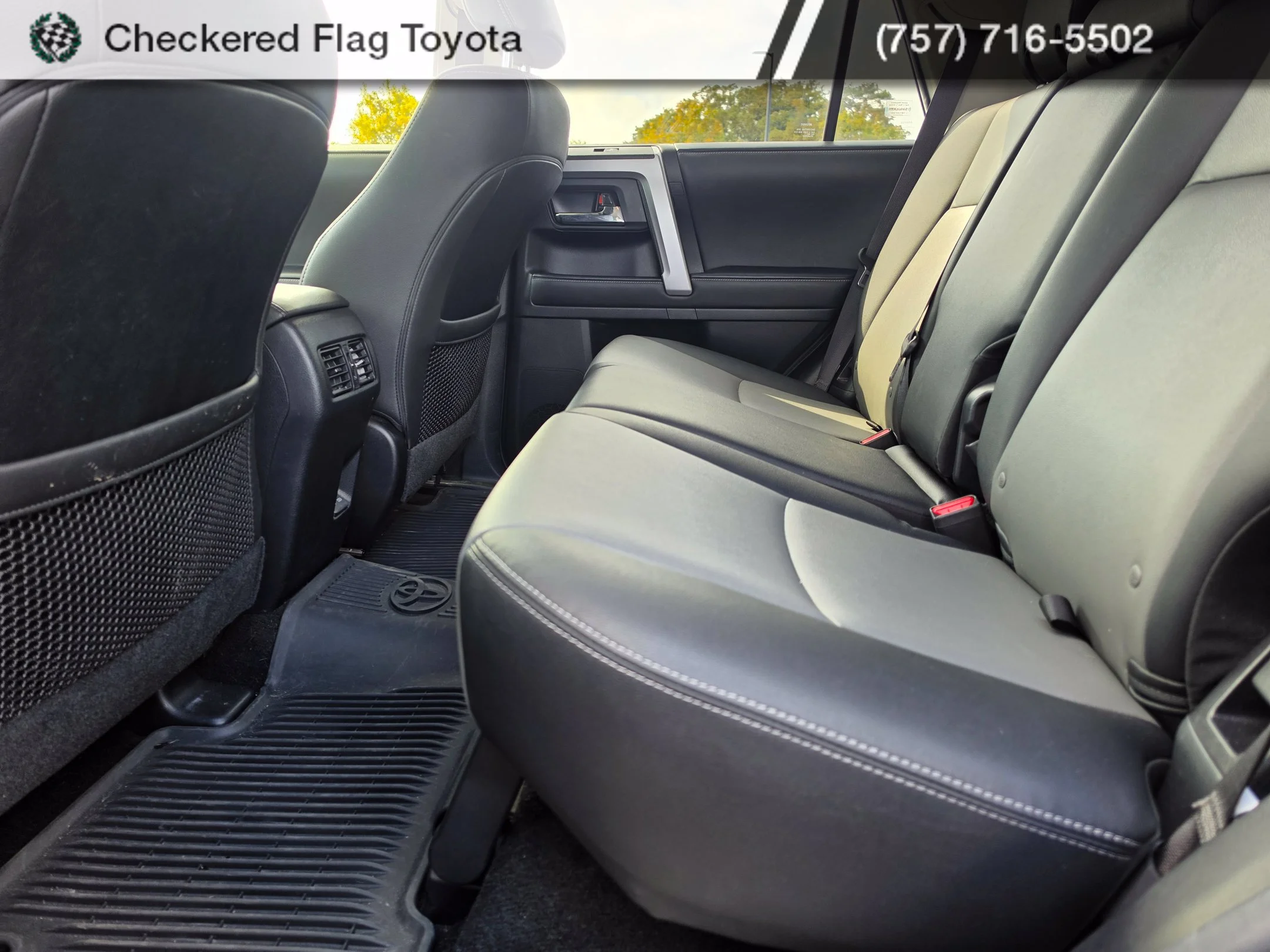 Used 2024 Ice Cap Toyota SR5 Premium image 22