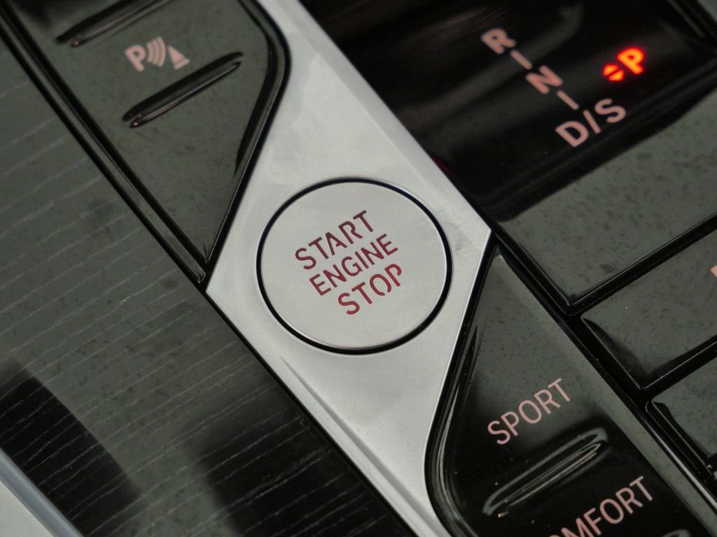 New 2026 Skyscraper Grey Metallic BMW xDrive40i image 47