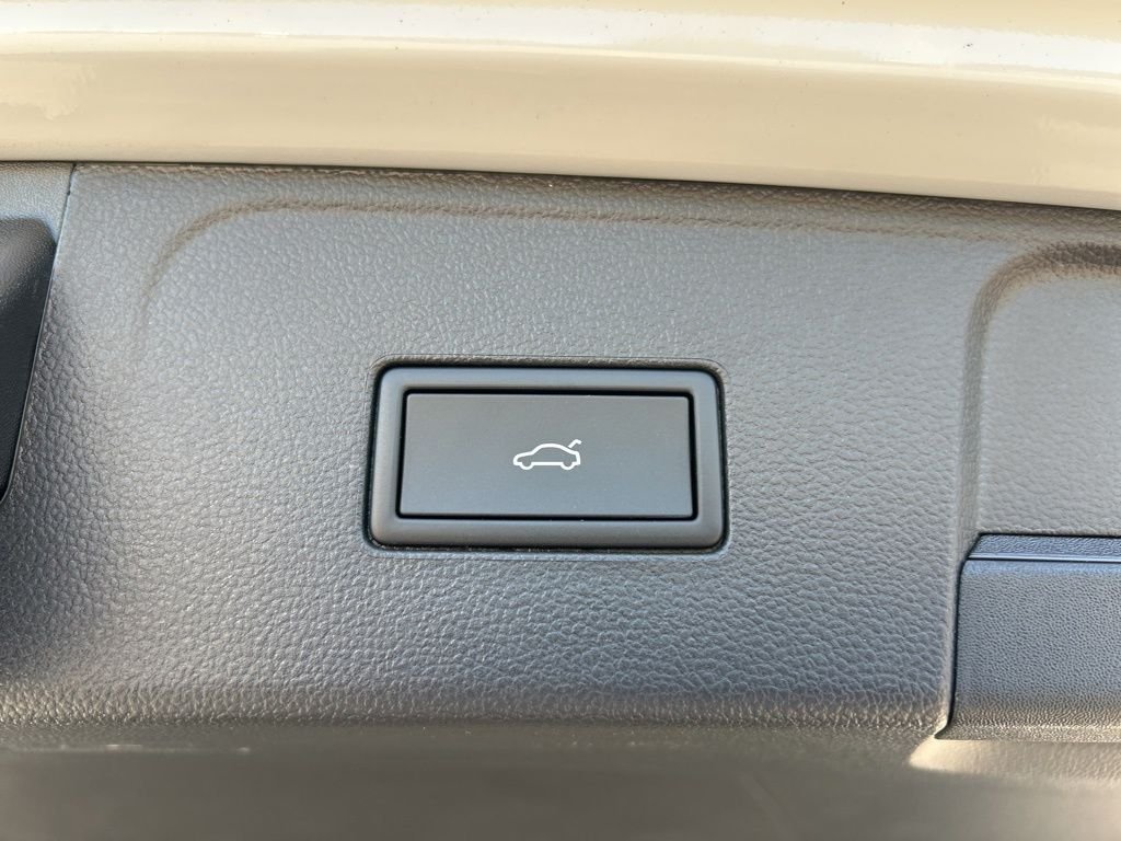 2026 Volkswagen Atlas SE w/Tech - Photo 49