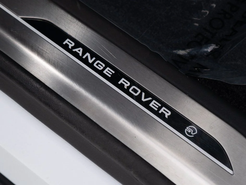 Used 2023 Ostuni Pearl White Land Rover SV LWB P530 image 13