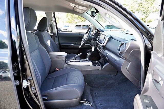 Used 2021 Black Toyota SR5 image 11