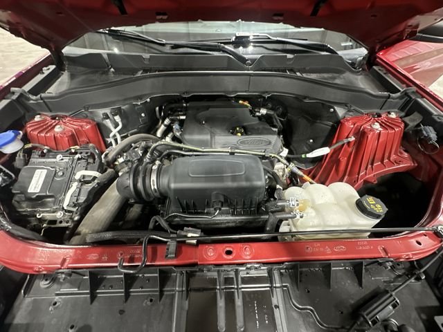 Certified Used 2020 Red Metallic Ford XLT image 22