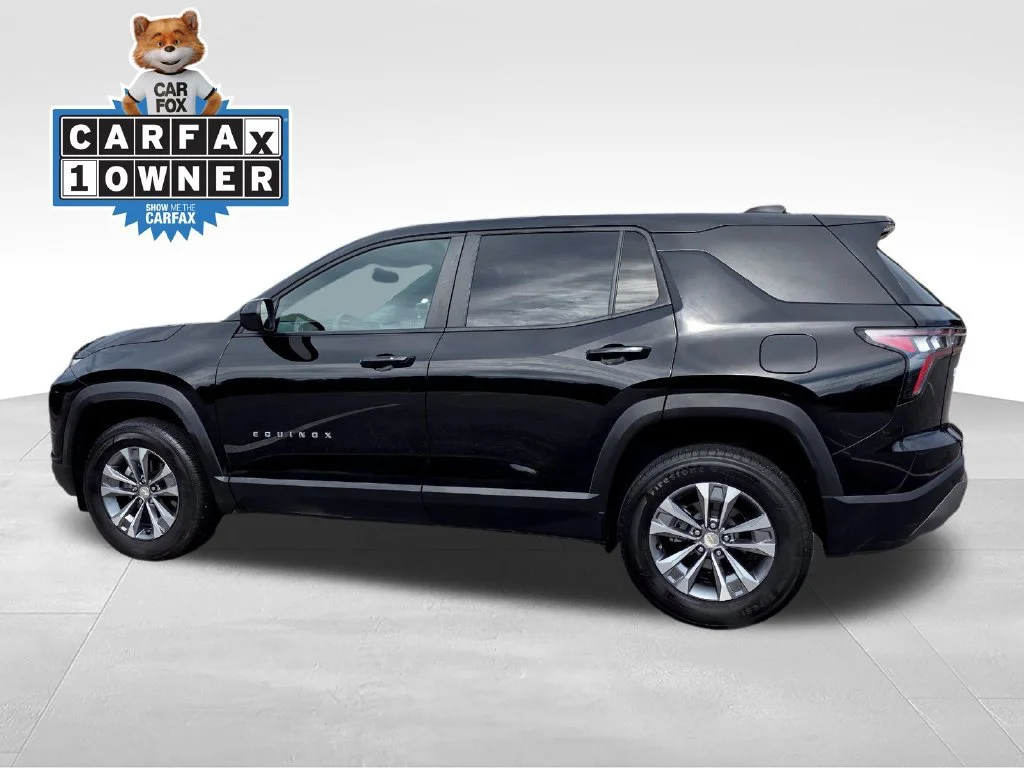 Used 2026 Mosaic Black Metallic Chevrolet LT image 4