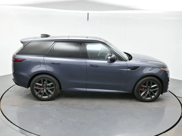 Used 2024 Varesine Blue Metallic [blue] Land Rover Dynamic SE image 40