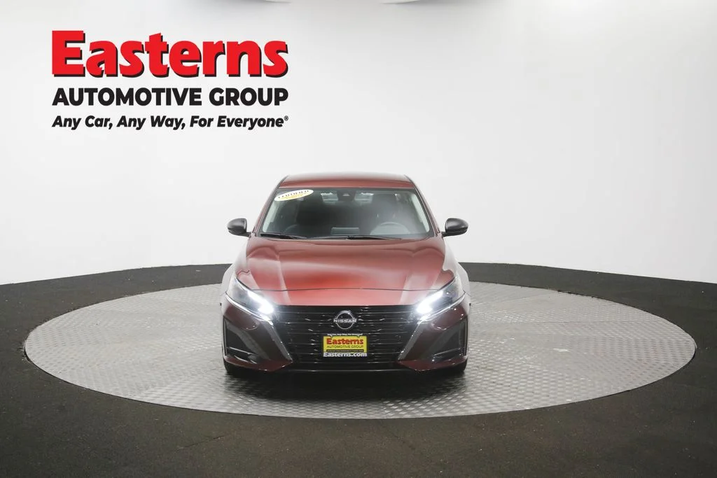 Used 2025 Red Nissan 2.5 SV image 48