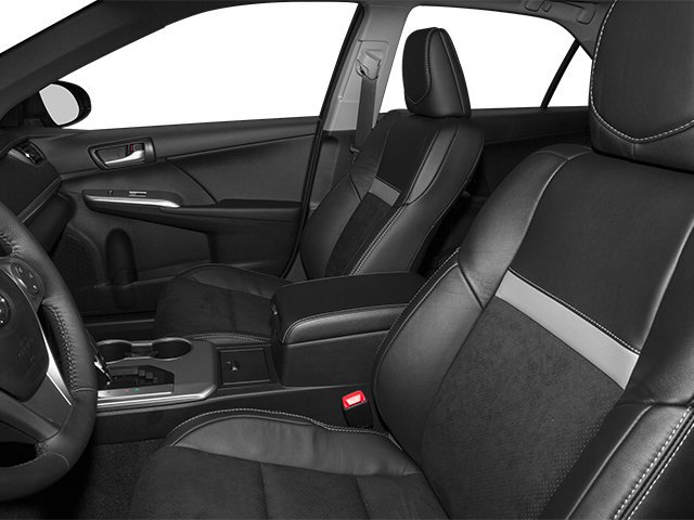 Used 2014  Toyota L image 8