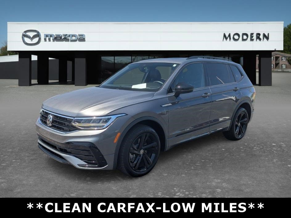 2023 Volkswagen Tiguan SE R-LINE BLACK