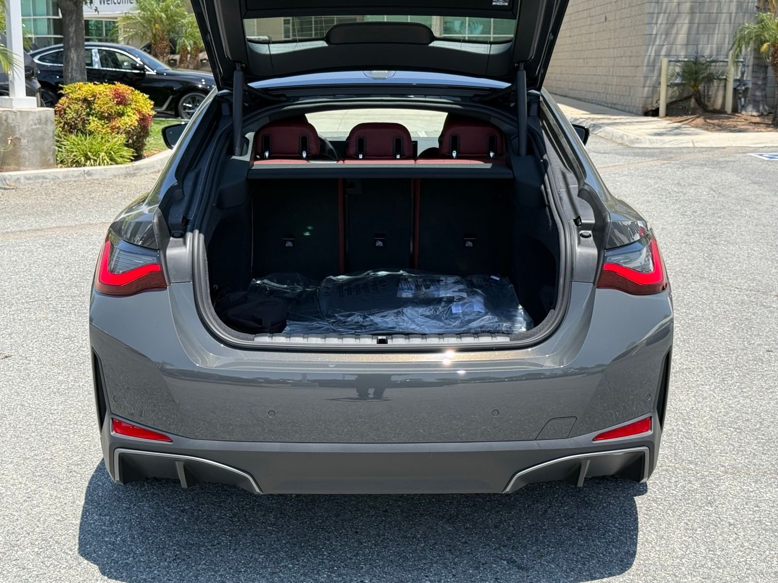 2026 BMW i4 40 - Photo 16