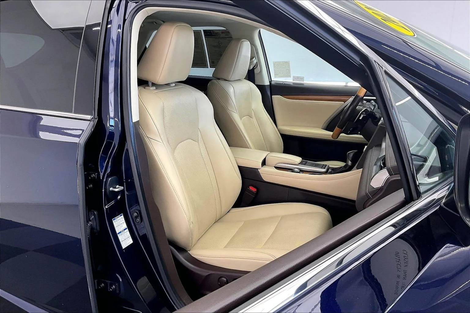 Used 2020 Nightfall Mica Lexus RX 450h image 6