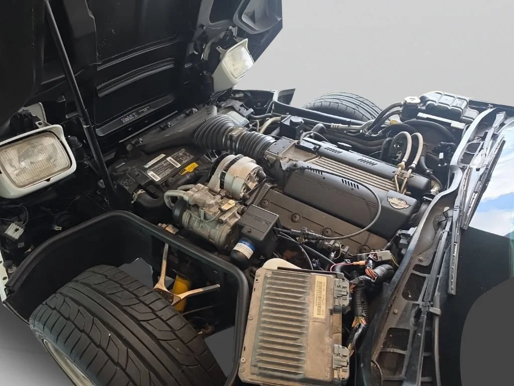Used 1994  Chevrolet 2dr Convertible image 13