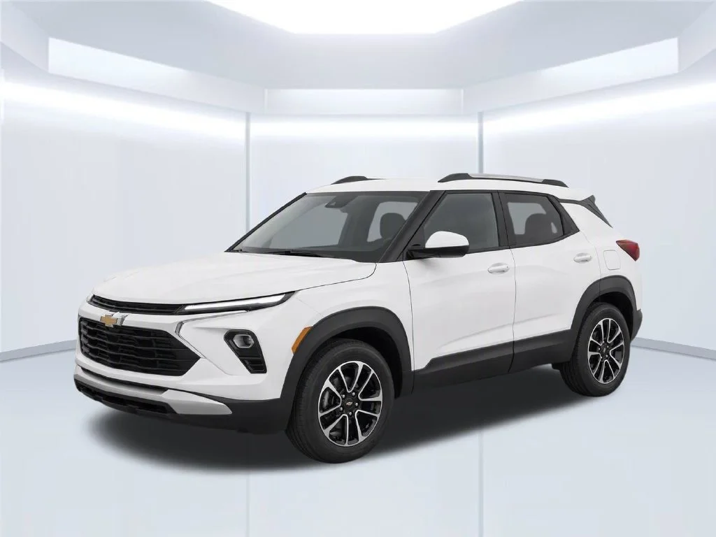 New 2026 White Chevrolet LT image 2