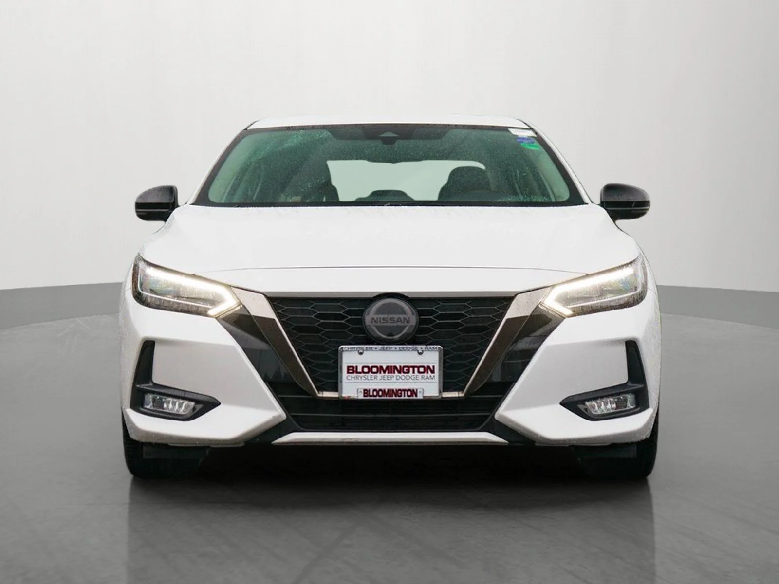 Used 2022 Nissan Sentra SR with VIN 3N1AB8DV8NY229772 for sale in Minneapolis, Minnesota