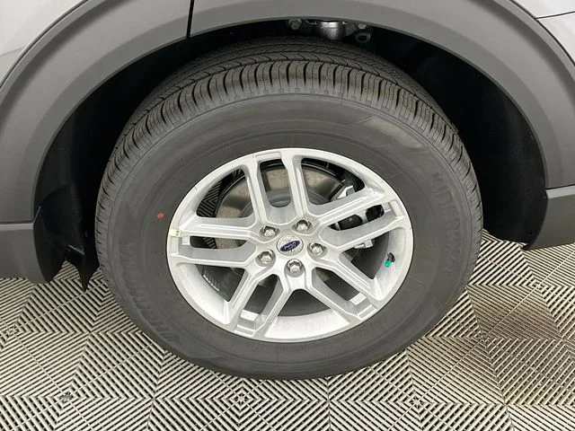 New 2026 Gray Ford Active image 23