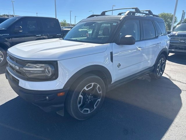 Used 2022 Blue Ford Outer Banks image 5