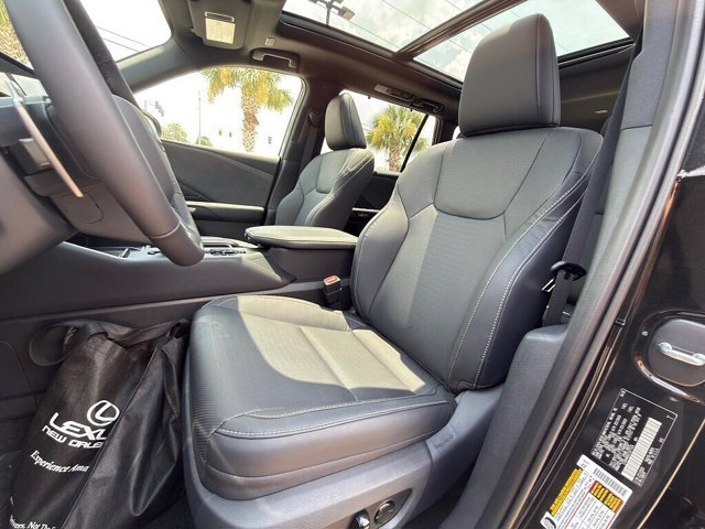New 2026 Caviar Lexus PREMIUM AWD image 18